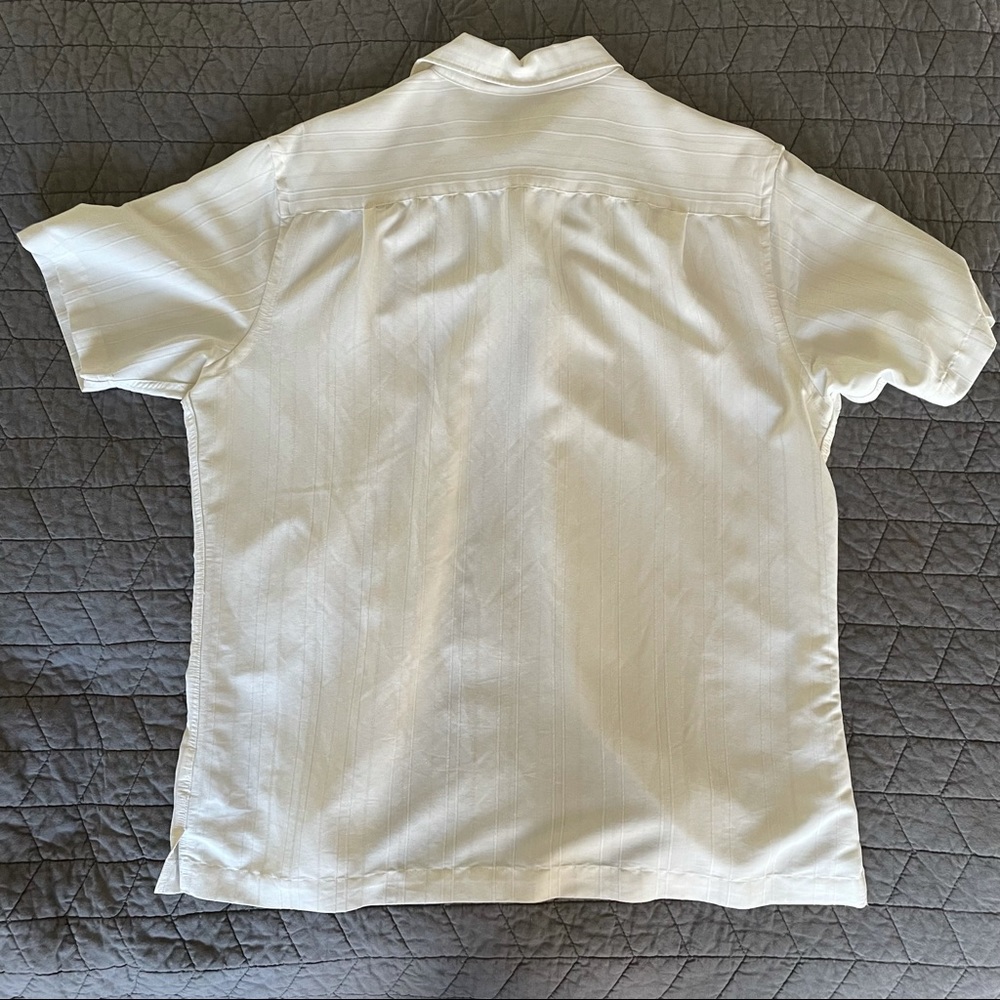 Van Heusen Short Sleeve Button Down - Picture 4 of 4